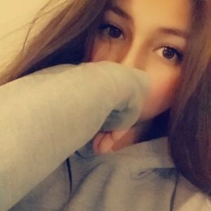 Meet your Posher, Lydia